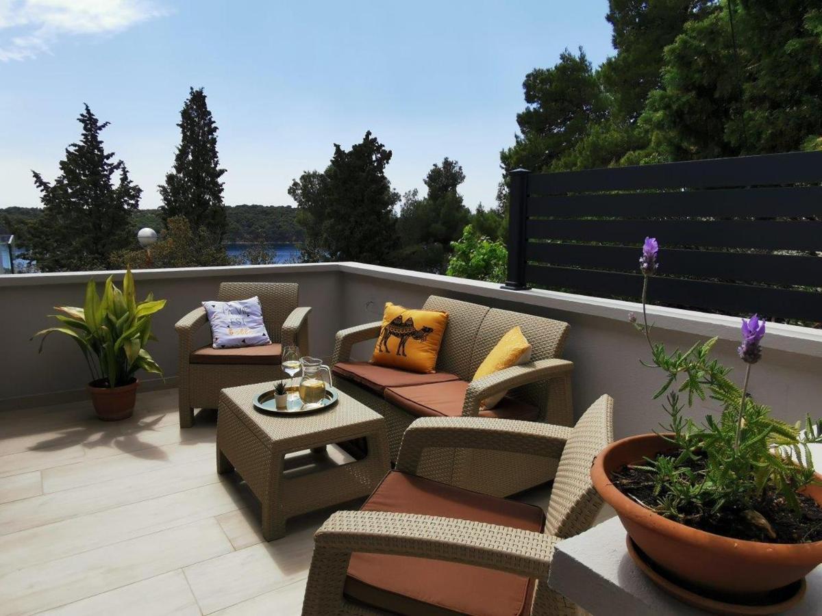 Villa Poljana Mali Lošinj Exterior foto